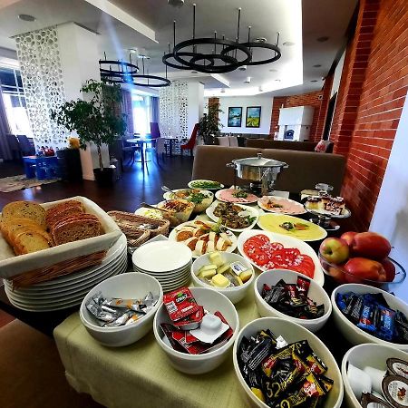 Hotel Weranda Lopuszno Jedle  ภายนอก รูปภาพ