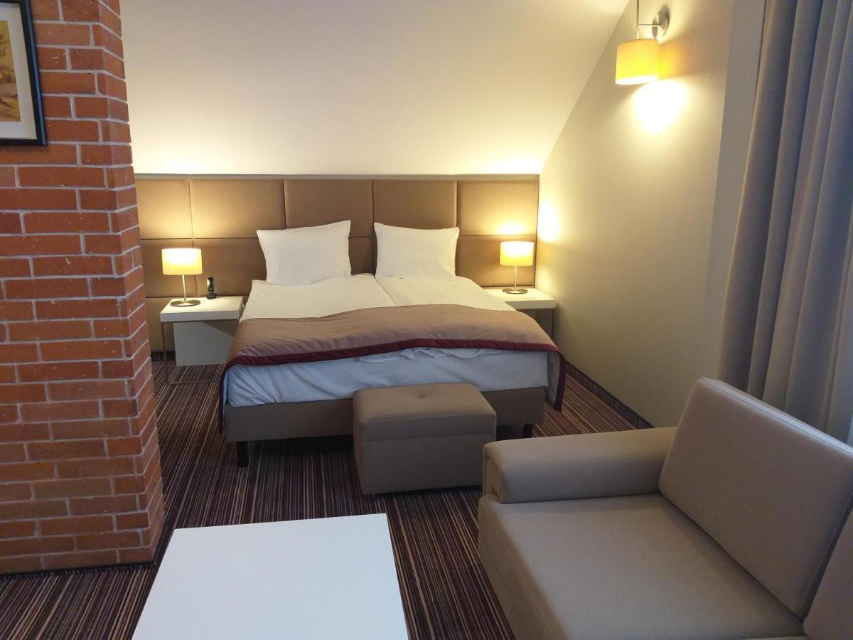 Hotel Weranda Lopuszno Jedle  ภายนอก รูปภาพ