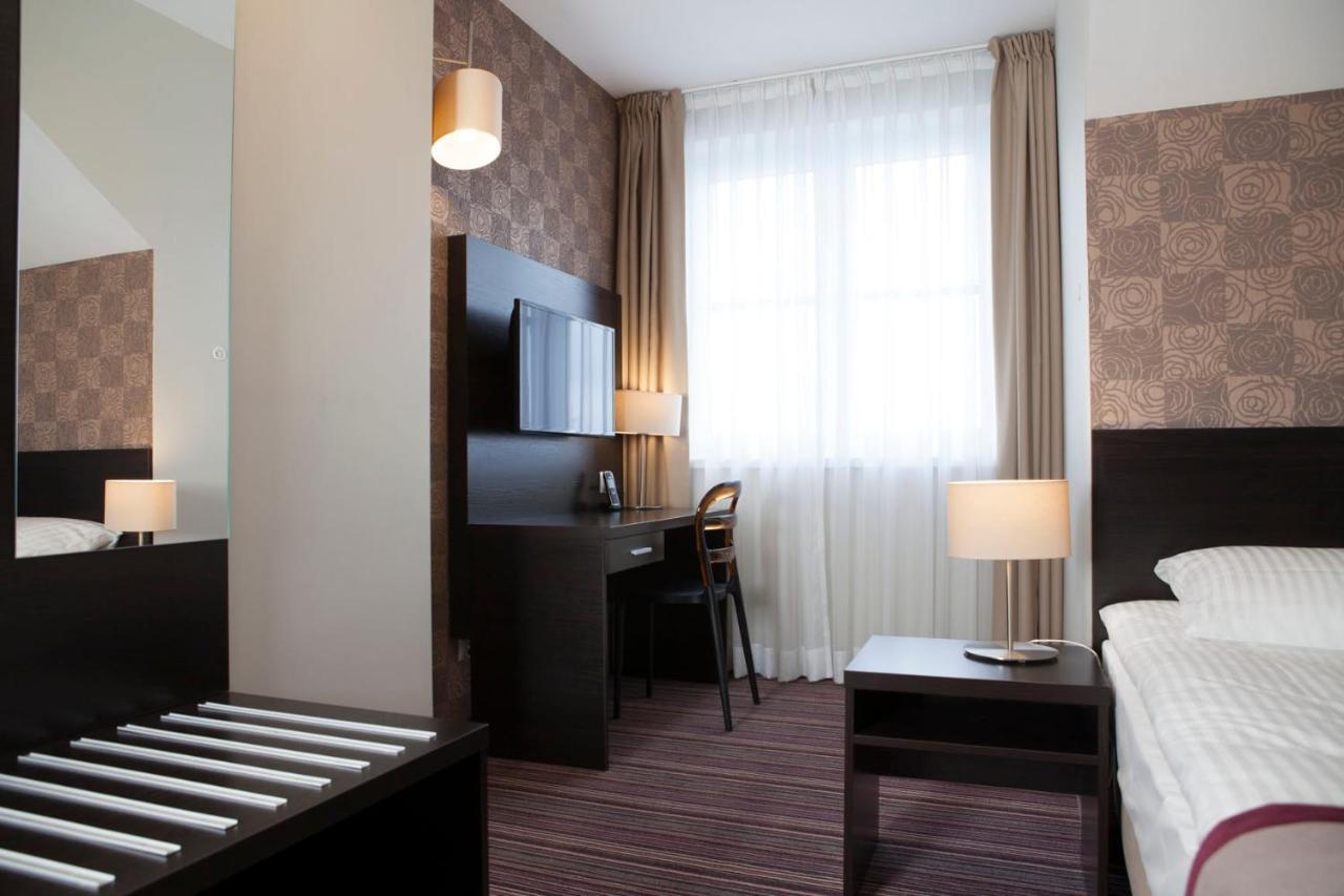 Hotel Weranda Lopuszno Jedle  ภายนอก รูปภาพ