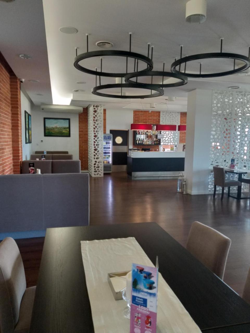 Hotel Weranda Lopuszno Jedle  ภายนอก รูปภาพ